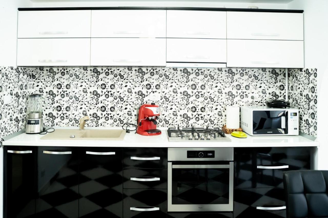 Apartament Luxury Lejlighed Gura Humorului Eksteriør billede