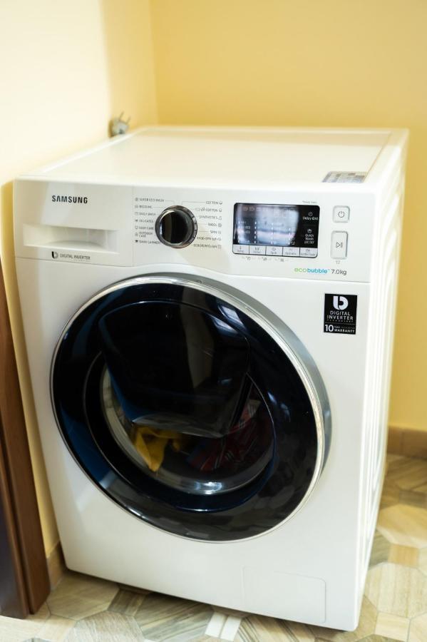 Apartament Luxury Lejlighed Gura Humorului Eksteriør billede