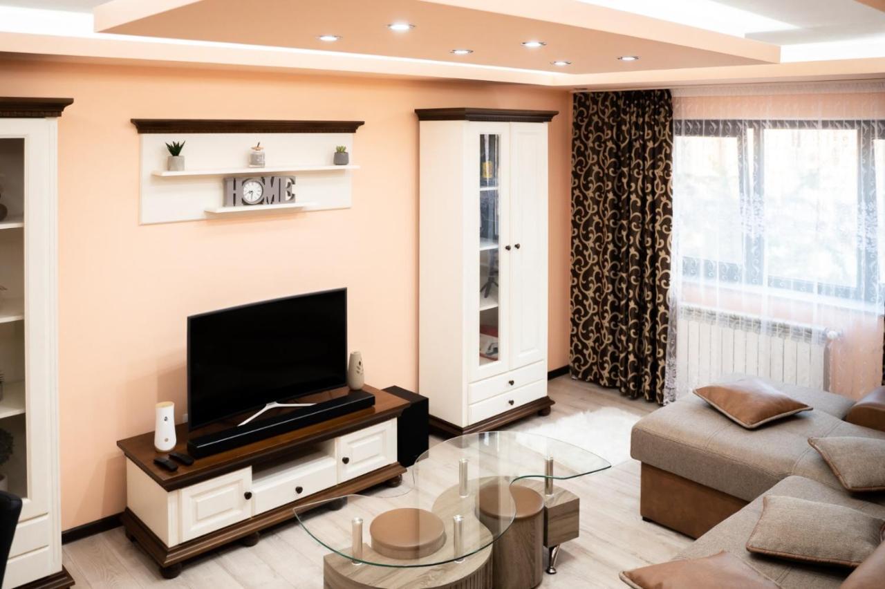 Apartament Luxury Lejlighed Gura Humorului Eksteriør billede